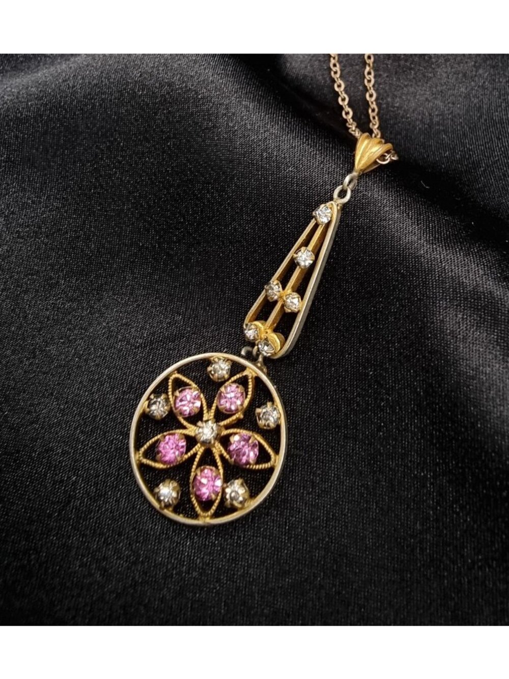 Antique Early 20th Century Necklace With Pink & Clear Rhinestone Flower Pendant